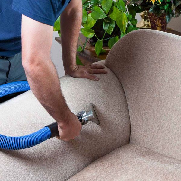 C3 Upholstery Cleaning in Dallas